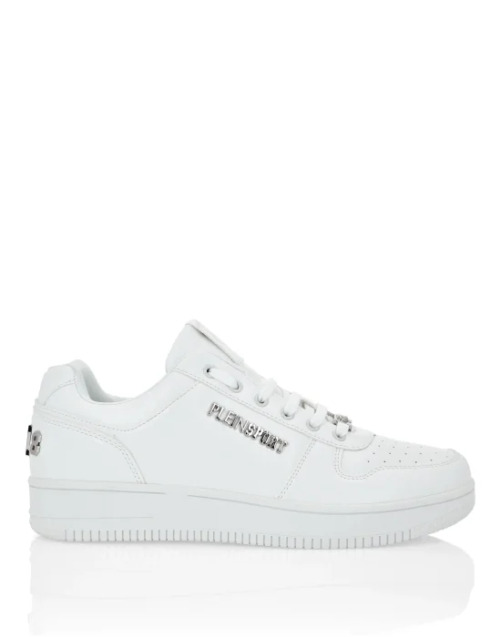 Lo-TOP MAN SNEAKERS