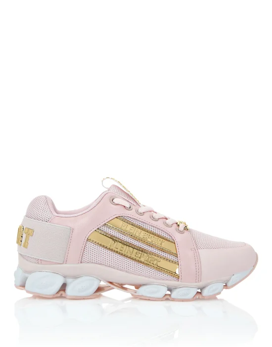 WOMAN SNEAKERS