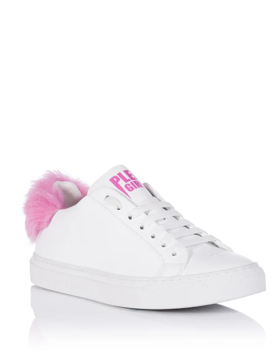 Lo-Top Sneakers "Slumber party"