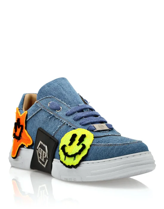 Denim Lo-Top Sneakers Smile Graffiti