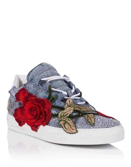 Lo-Top Sneakers "Crystal"