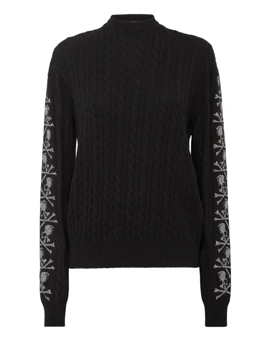 Cash Five Pullover Round Neck LS Cable Crystal Skull