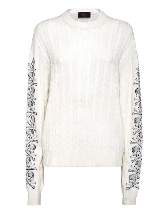 Cash Five Pullover Round Neck LS Cable Crystal Skull