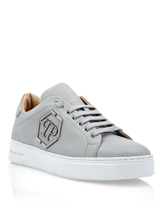 Leather Lo-Top Sneakers Hexagon