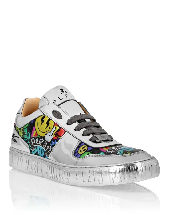 Mirror Leather Lo-Top Sneakers Smile