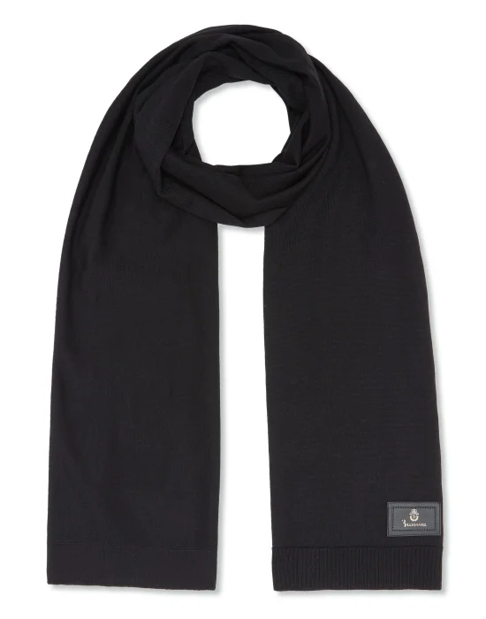 Long Scarf Statement