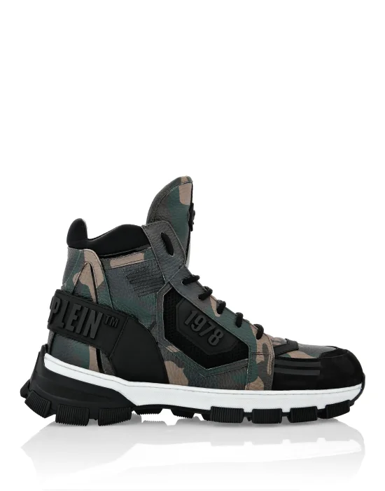 Hi-Top Sneakers PP1978