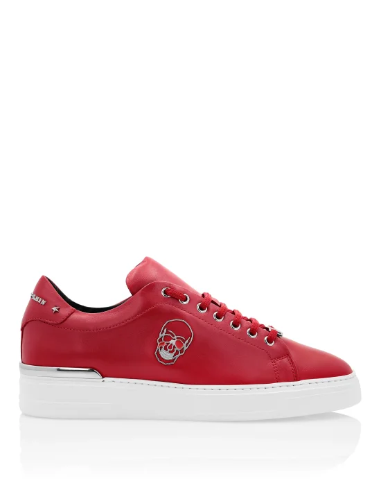 Lo-Top Sneakers The $kull TM
