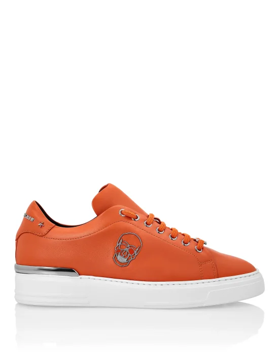 Lo-Top Sneakers The $kull TM
