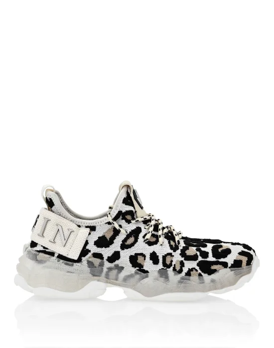 Runner Leopard