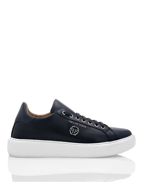 Leather Lo-Top Sneakers Hexagon