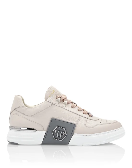 LO-TOP SNEAKERS PHANTOM KICK$ LEATHER Platinum HEXAGON