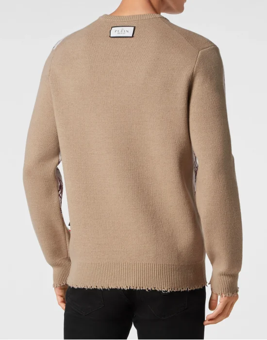 Lambswool Pullover Round Neck LS Skull