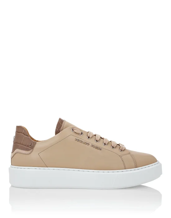 Leather Lo-Top Sneakers Hexagon