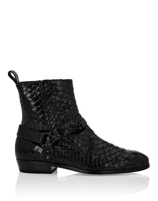 Python Flat Boots