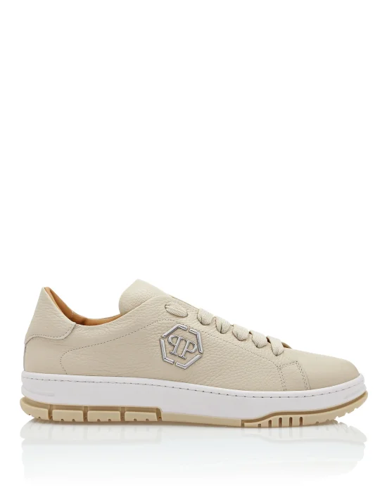 Leather Lo-Top Sneakers Hexagon