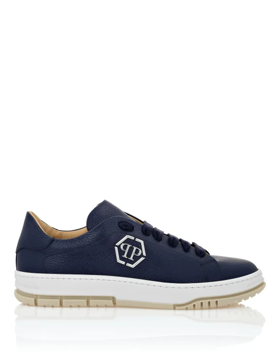 Leather Lo-Top Sneakers Hexagon