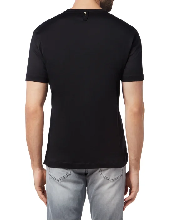 T-shirt V-Neck SS Members only