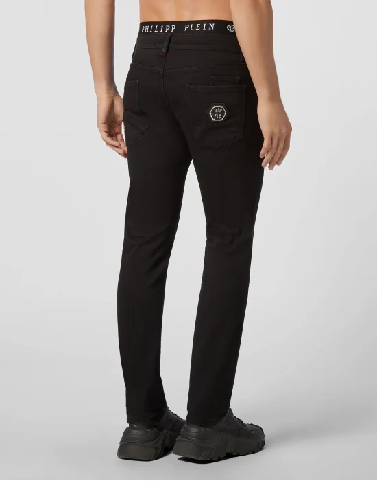 Slim Fit