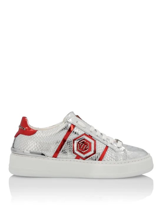 Lo-Top Sneakers "Only me"