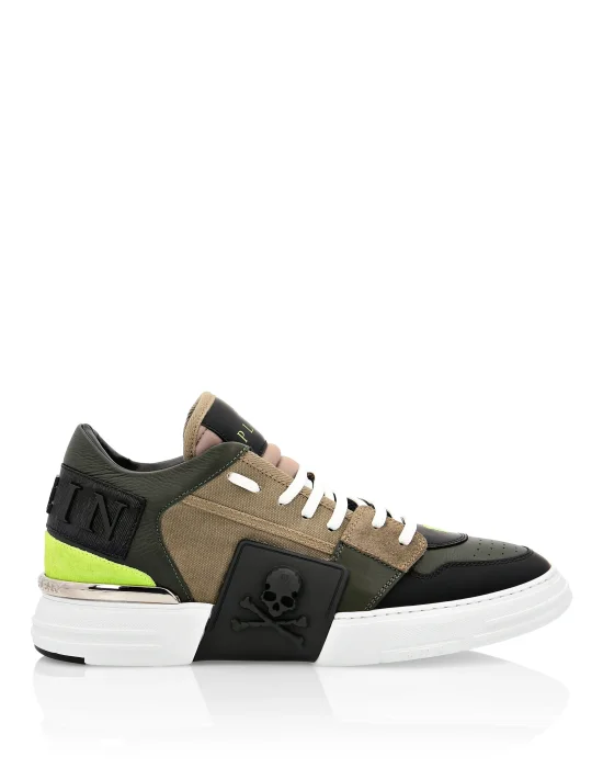 PHANTOM KICK$ Mid-Top Mixed Materials Skull