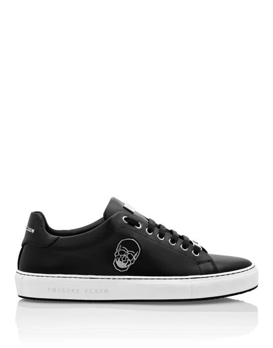 Lo-Top Sneakers The $kull TM
