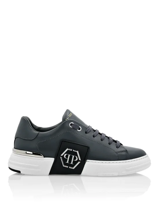 LO-TOP SNEAKERS PHANTOM KICK$ LEATHER Platinum HEXAGON