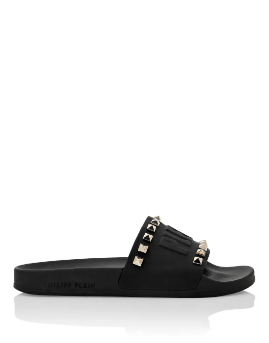 Sandals Flat Studs