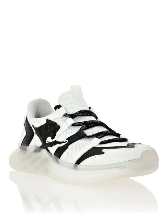 Runner Tiger cross