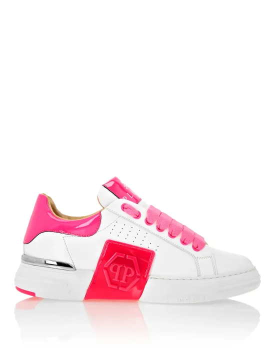 LO-TOP SNEAKERS PHANTOM KICK$