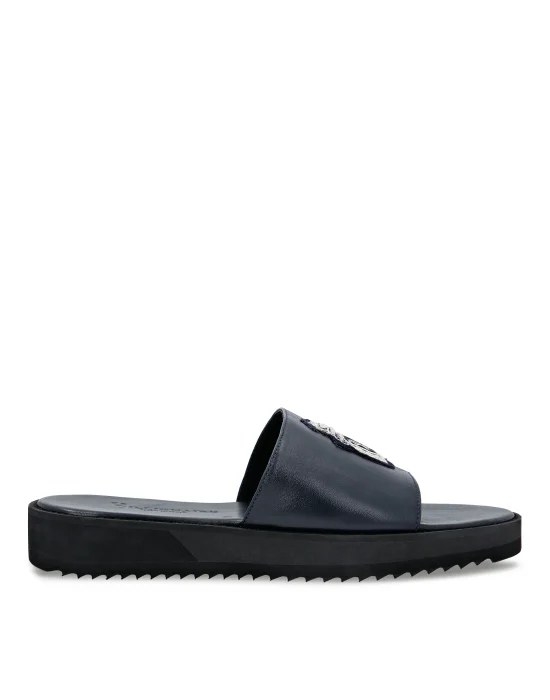 Sandals Flat Crest
