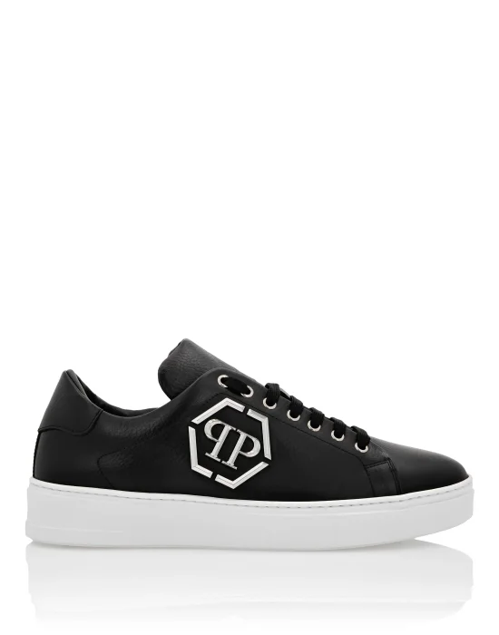 Leather Lo-Top Sneakers Hexagon