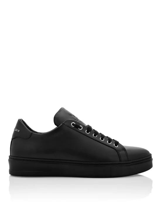 Leather Lo-Top Sneakers Skull and Plein