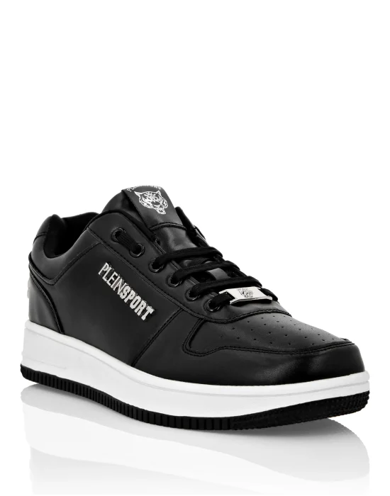 Lo-TOP MAN SNEAKERS