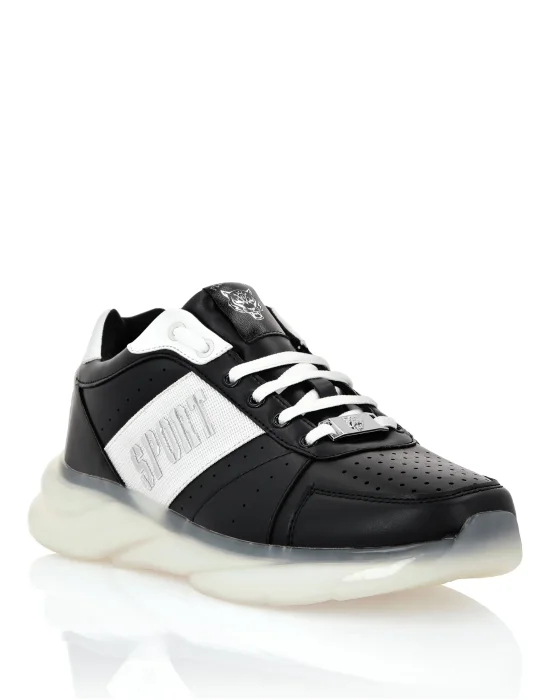 MAN SNEAKERS
