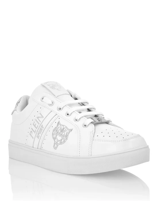 Lo-TOP MAN SNEAKERS