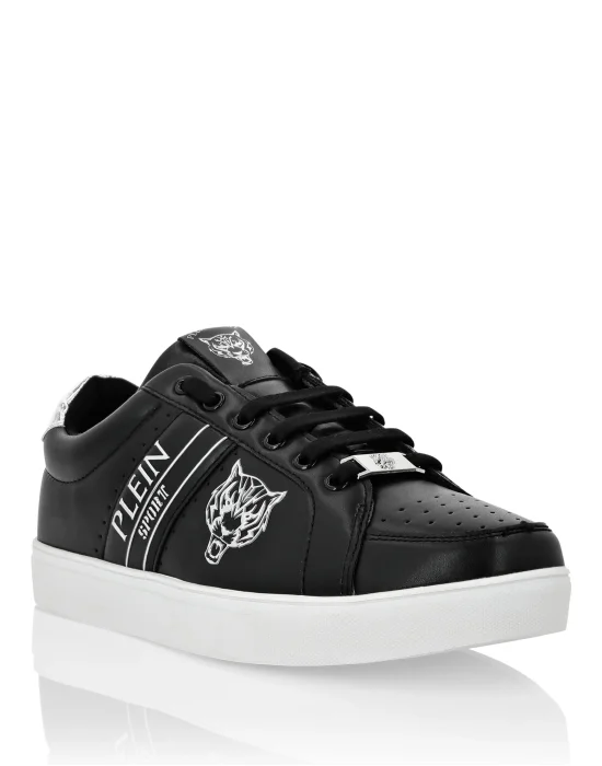 Lo-TOP MAN SNEAKERS