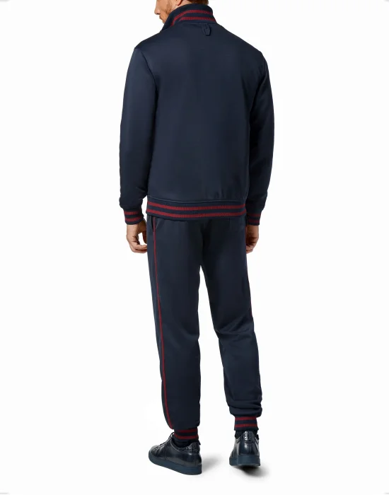Top/Trousers Crest