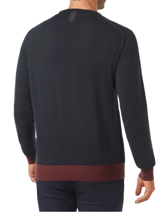 Pullover Round Neck LS Crest