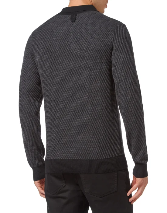 Pullover Round Neck LS Crest