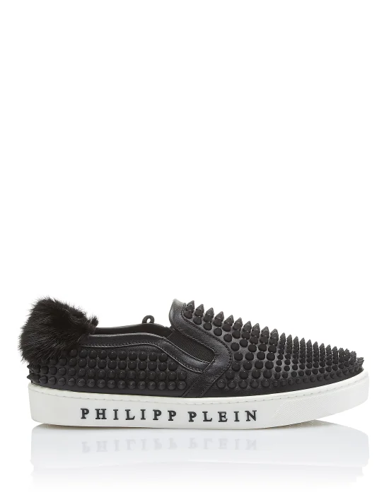 Slip On "Puff girl"