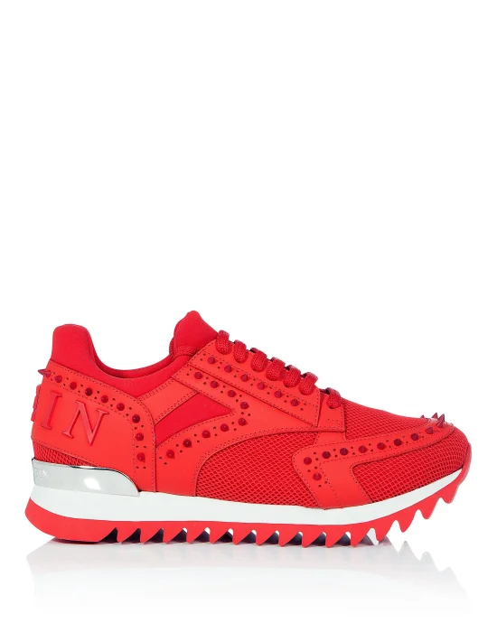 Runner "The world woman"