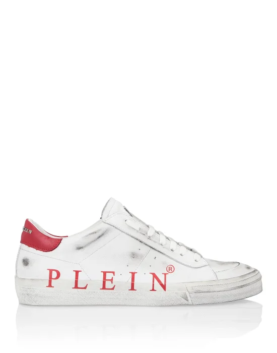 Lo-Top Sneakers Original