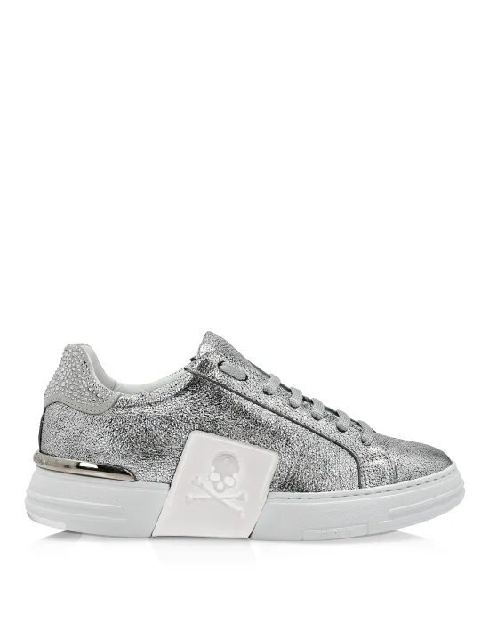 Lo-Top Sneakers Skull