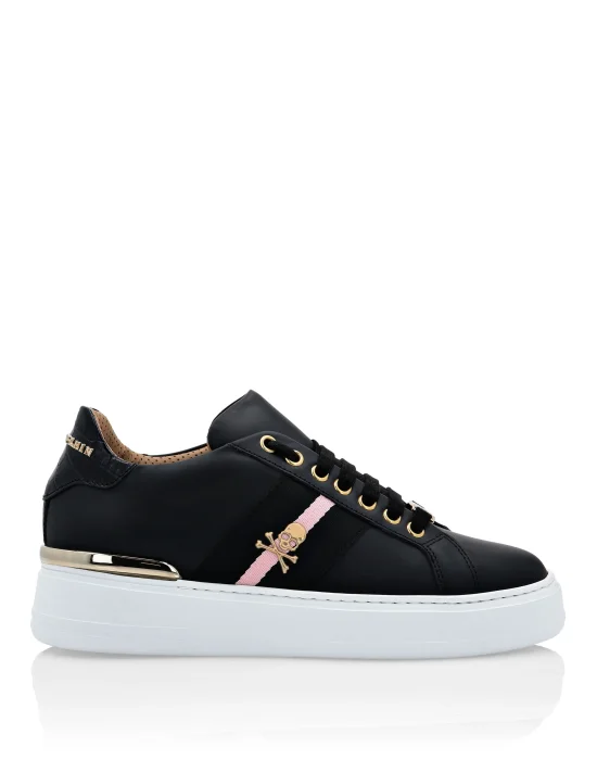 Leather Lo-Top Sneakers Stripes