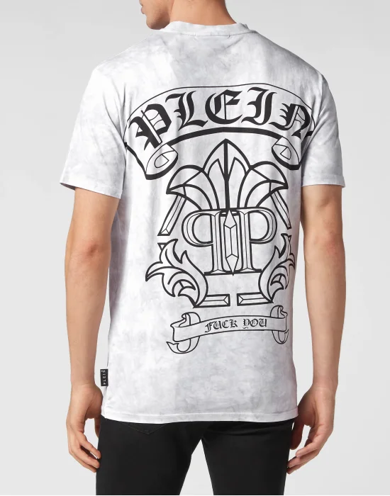 Tie-Dye T-shirt Round Neck SS Gothic Banner