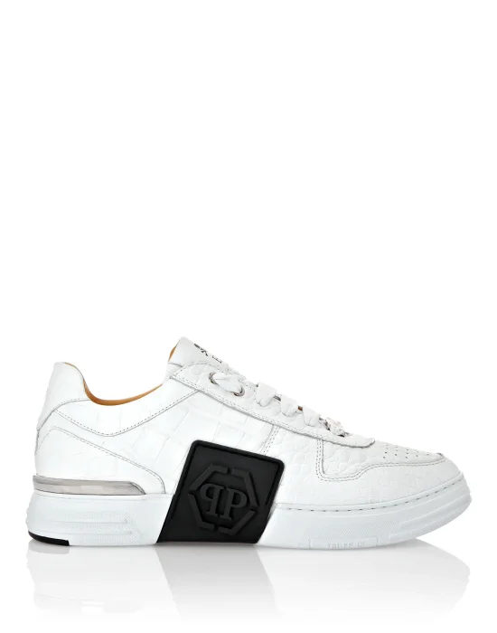 Leather Lo-Top Sneakers Hexagon