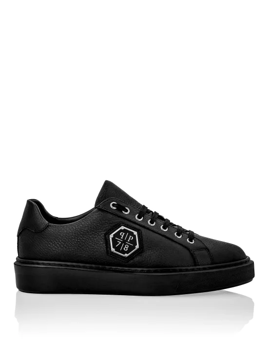 Lo-Top Sneakers PP1978