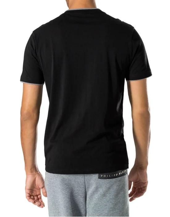 T-shirt V-Neck SS "Make me cry"