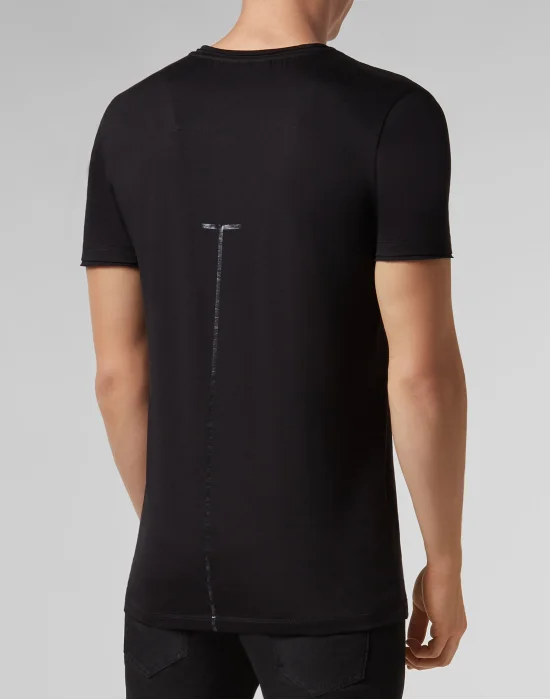 T-shirt V-Neck SS Statement